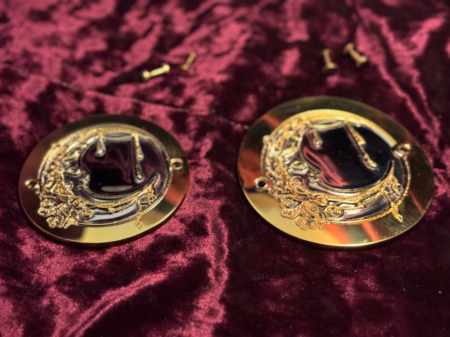Custom Side Plate Discs for replica belts.