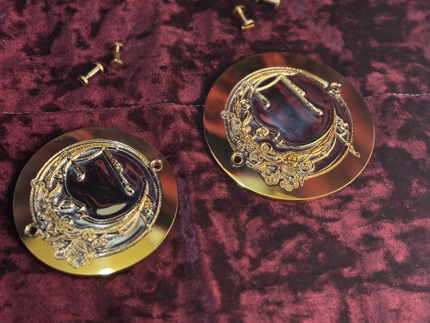 Custom Side Plate Discs for replica belts.